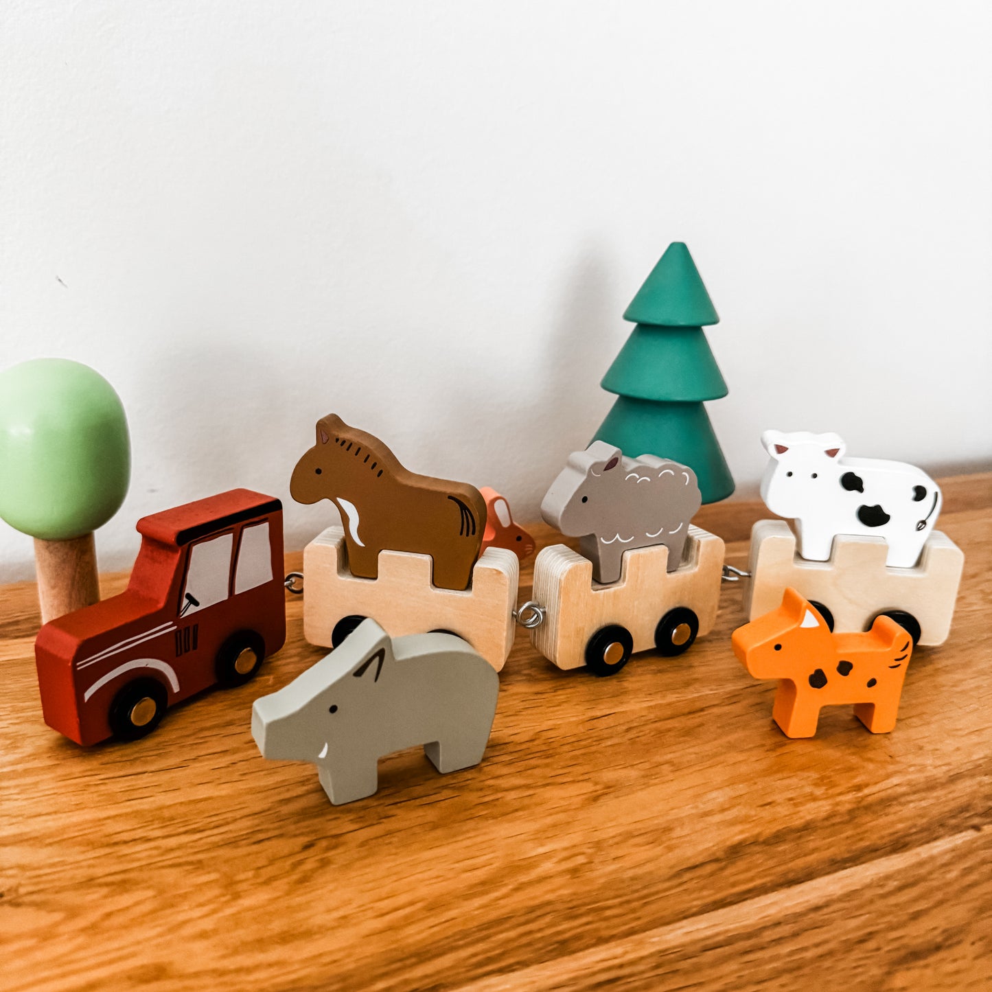 Farm Animal Train Set